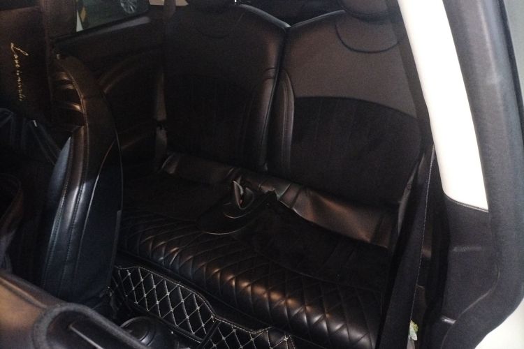 MINI 2011款 1.6L ONE中控内饰7004