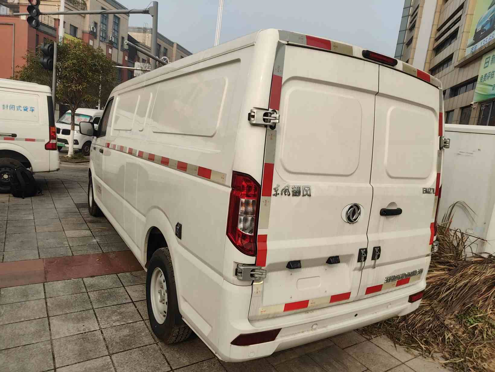 东风 御风EM27 2024款 EM27L 亿纬动力 41.86kWh(3)