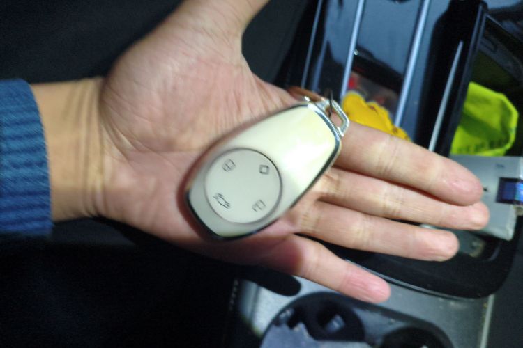 零跑汽车 零跑S01 2020款 460 标准版中控内饰11