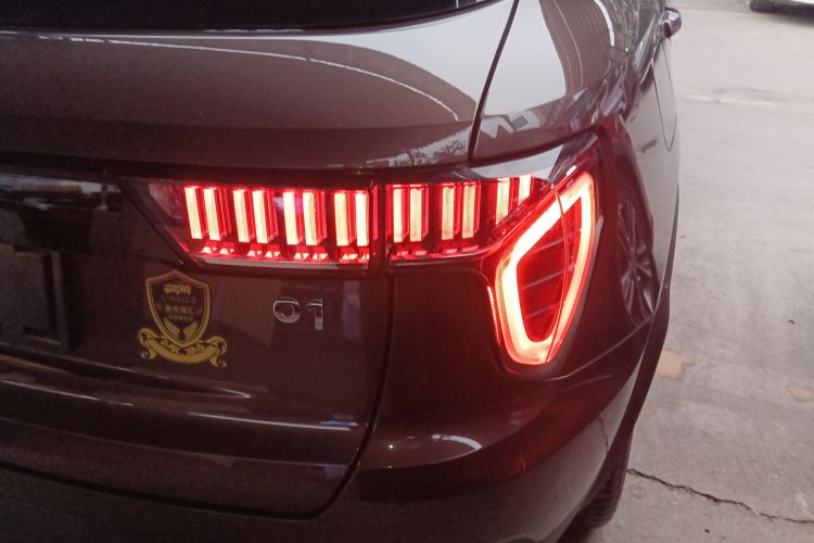 领克01 2017款 2.0T 两驱型Pro版车身外观6006