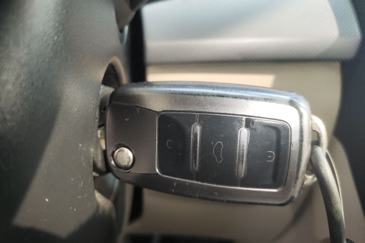 斯柯达 明锐 2015款 经典款 1.6L 自动逸杰版中控内饰11