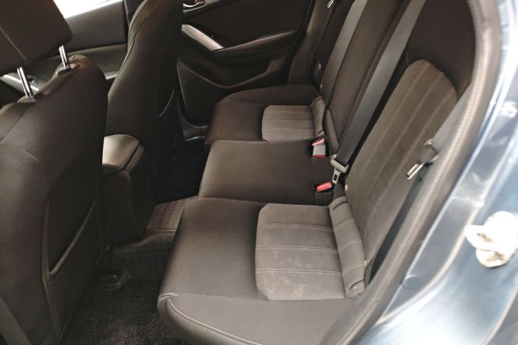 马自达CX-4 2018款 2.0L 自动两驱蓝天活力版 国V中控内饰7004