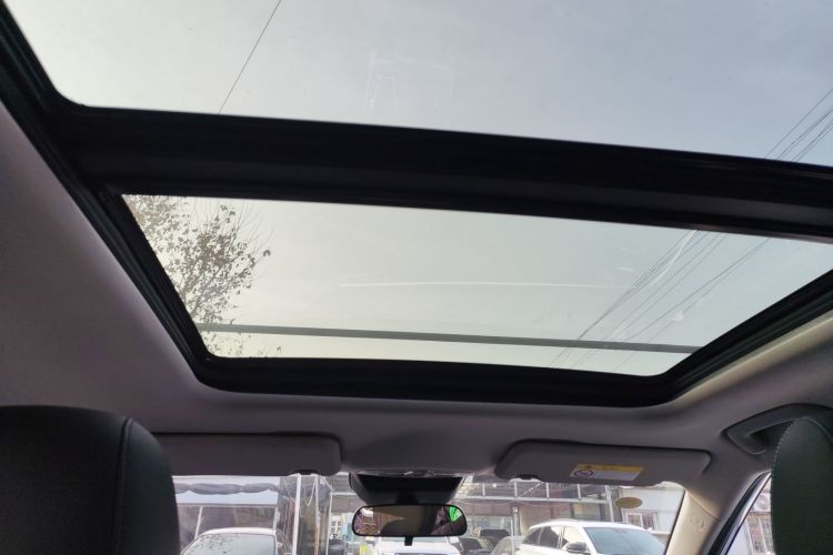 广汽传祺 传祺GS3 2023款 影速 270T 劲智版中控内饰22