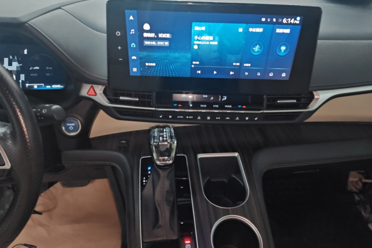 丰田 赛那SIENNA 2023款 2.5L混动 至尊版中控内饰16