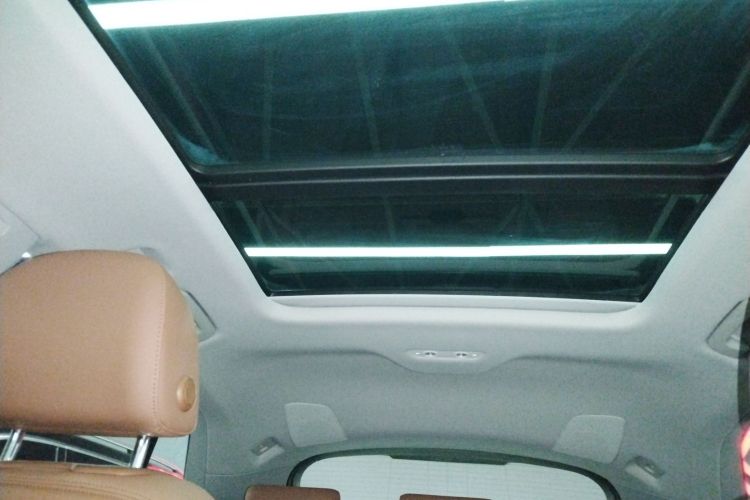 奥迪Q8 2021款 55 TFSI 豪华动感型中控内饰22