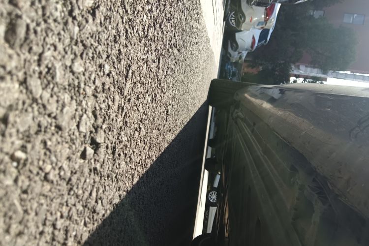 奔驰E级 2021款 E 300 L 时尚型局部细节9001