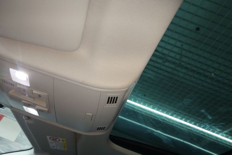 大众 宝来 2023款 300TSI DSG尊行版中控内饰22