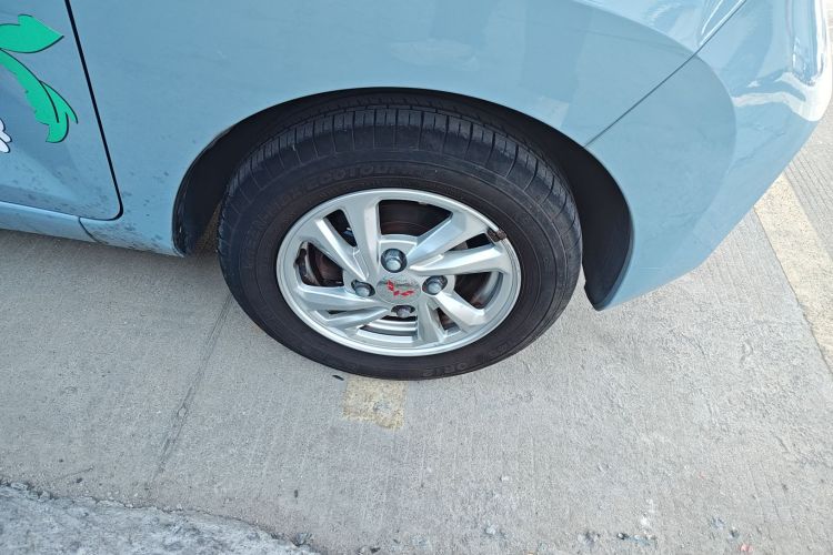 五菱汽车 宏光MINIEV 2020款 自在款 磷酸铁锂车身外观10