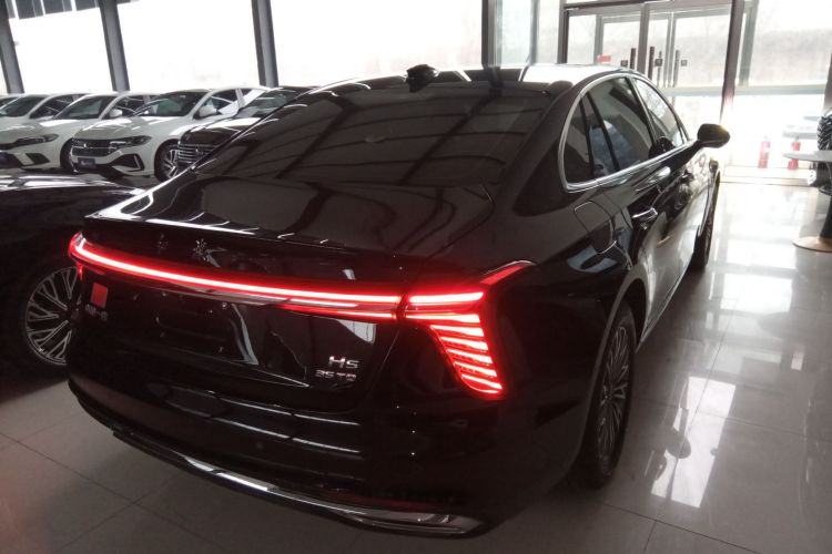 红旗H5 2025款 1.5T DCT旗韵版车身外观7