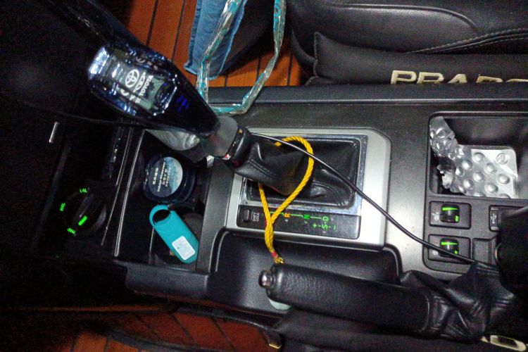 丰田 普拉多 2016款 2.7L 自动豪华版中控内饰18