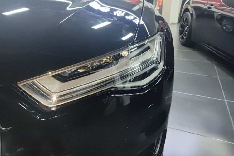 奥迪A6L 2018款 30周年年型 TFSI 进取型局部细节36