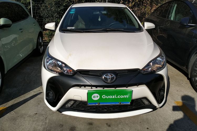丰田 YARiS L 致炫 2016款 改款 1.5E CVT魅动版车身外观2