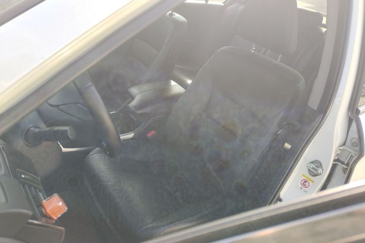 本田 雅阁 2014款 2.4L LX 舒适版中控内饰19