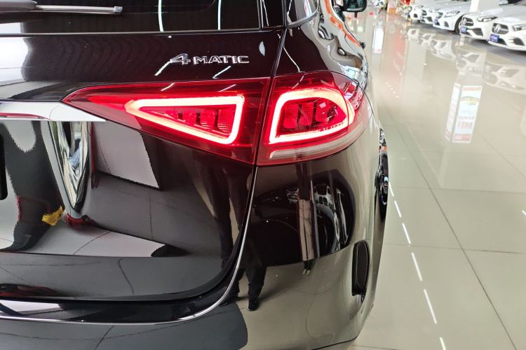 奔驰GLE 2021款 GLE 450 4MATIC 动感型车身外观6006