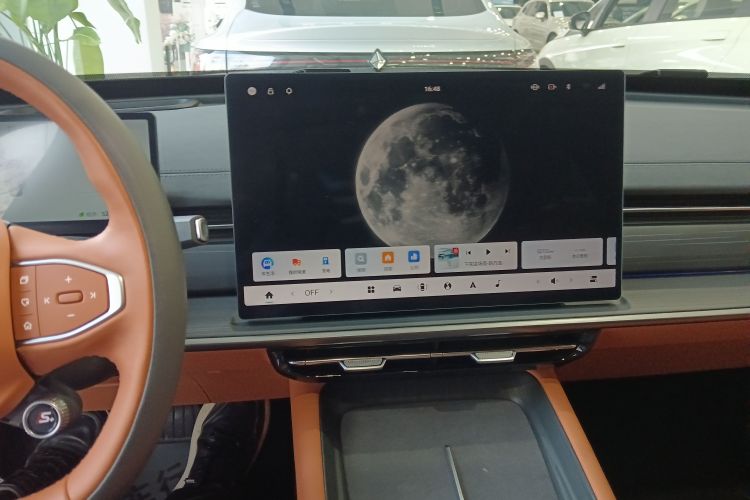 东风奕派 eπ007 2025款 纯电 565四驱Max领航版中控内饰16