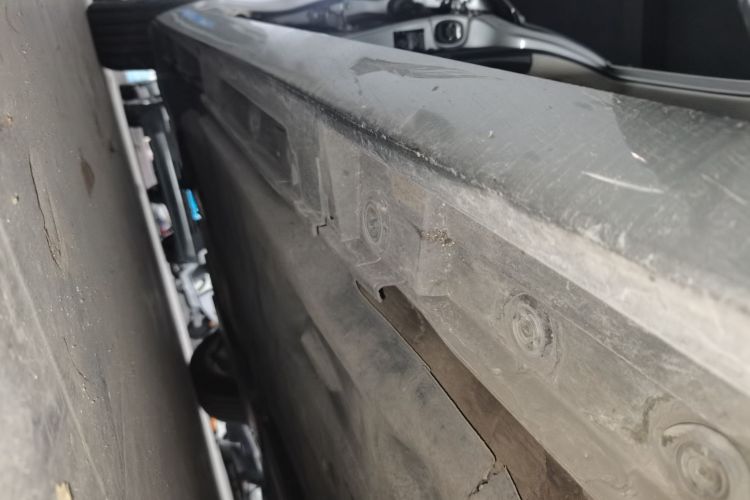 雷克萨斯ES 2020款 200 卓越版局部细节9001