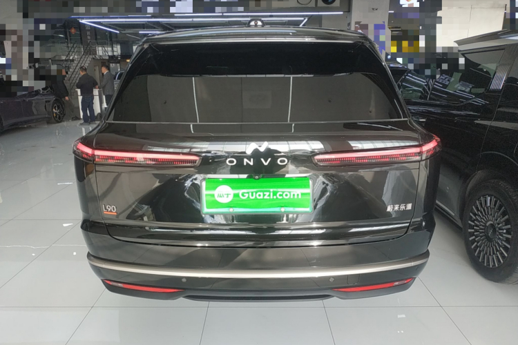 乐道L90 2025款 Ultra 六座版车身外观6004