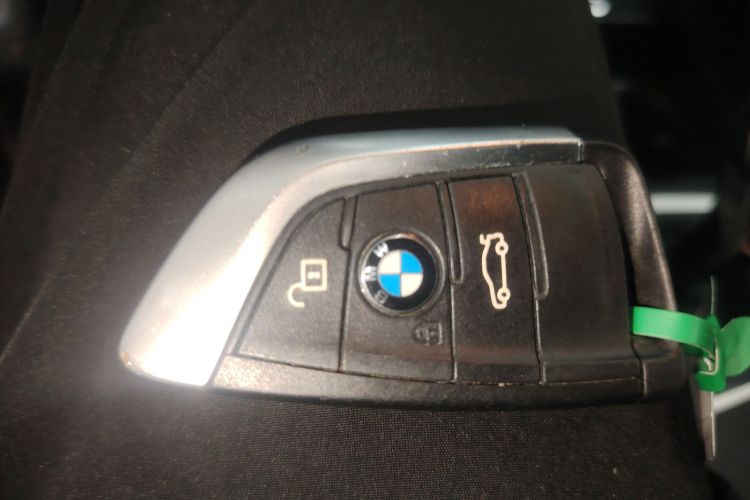 宝马1系 2022款 120i M运动版中控内饰7001