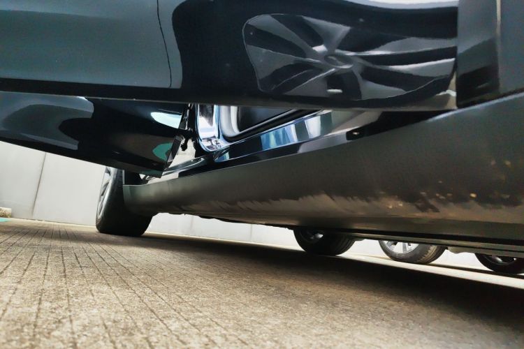 特斯拉 Model Y 2022款 改款 长续航全轮驱动版局部细节9001