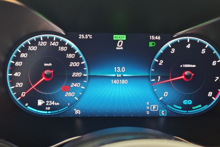 奔驰C级 2019款 改款 C 260 L 运动版局部细节14