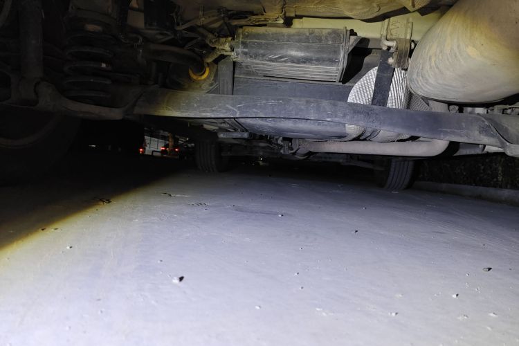 长安CS35PLUS 2021款 荣耀百万版 1.6L CVT精英版局部细节9009