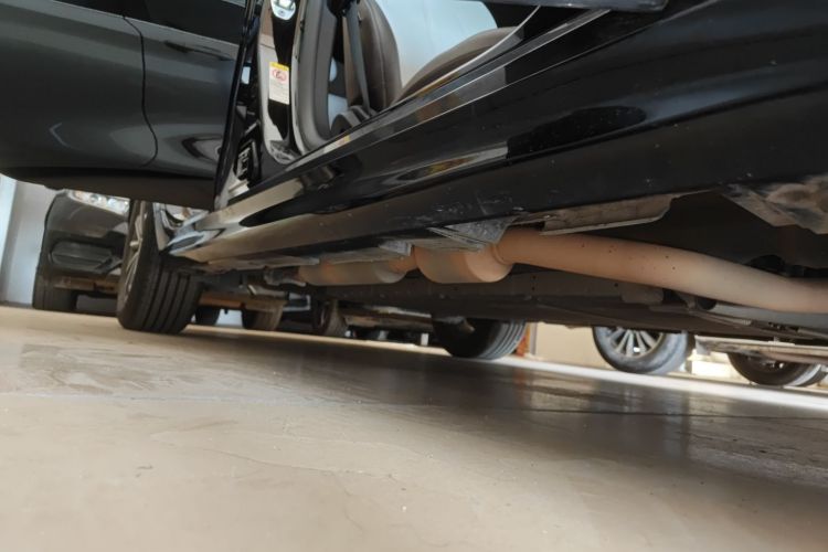 比亚迪 秦PLUS 2023款 冠军版 DM-i 55KM领先型局部细节9001