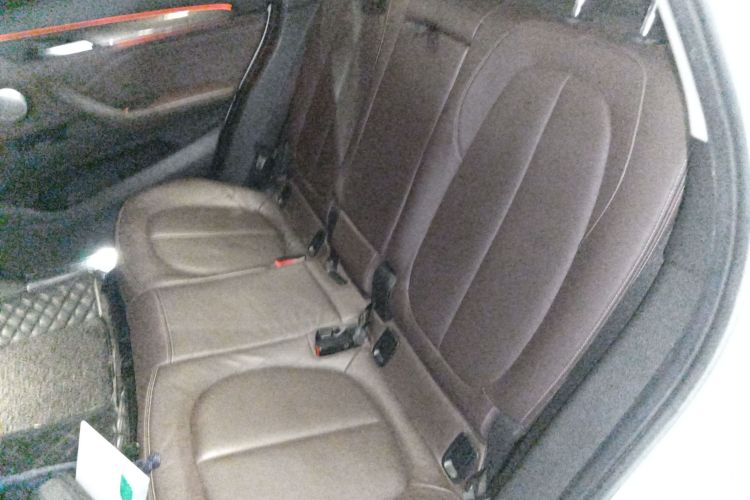 宝马X1 2016款 sDrive18Li 豪华型中控内饰21