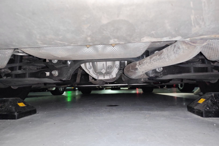 宝马3系 2020款 320Li M运动套装局部细节9009