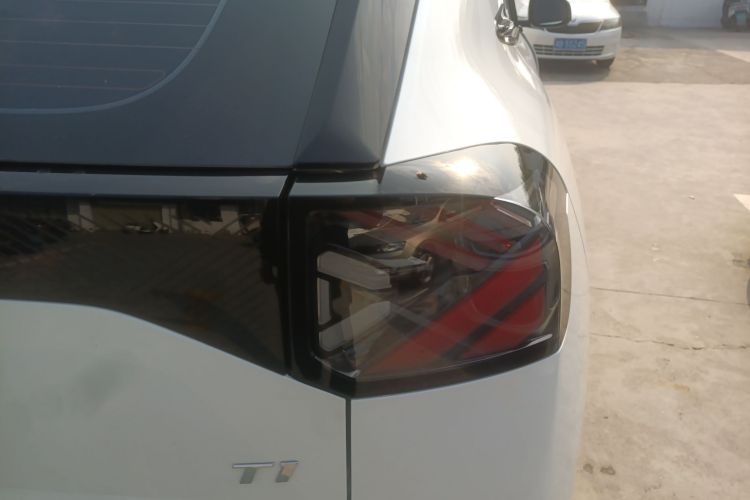 ARCFOX极狐 极狐T1 2025款 425 PRO车身外观6006