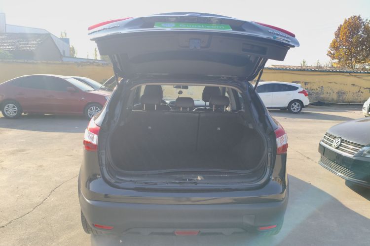 日产 逍客 2017款 2.0L CVT豪华版 国V局部细节23