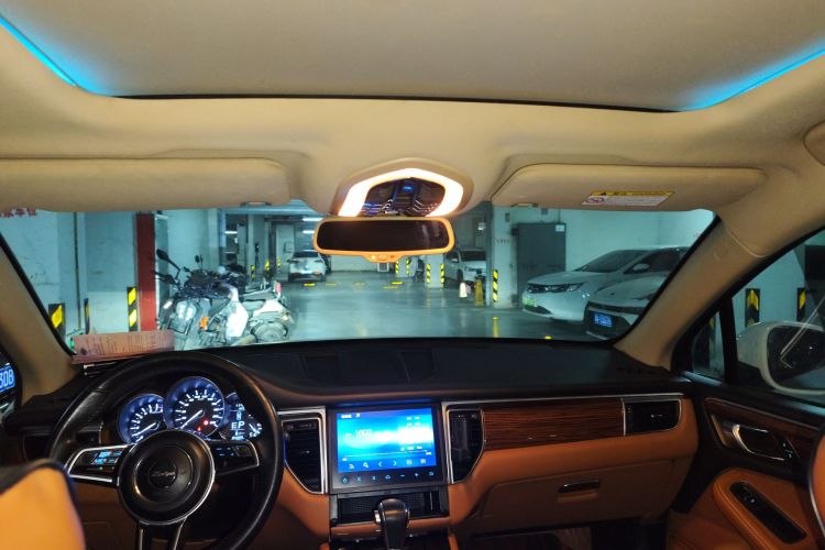 众泰SR9 2017款 2.0T 自动极致之光版局部细节22