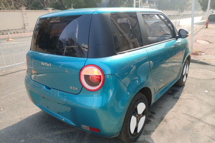 长安启源 长安Lumin 2022款 210km 香甜款车身外观6004