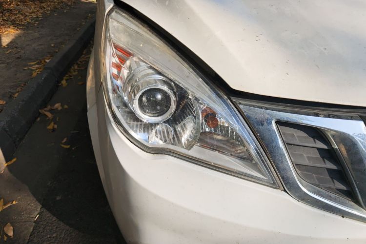 北汽威旺M20 2017款 1.5L M20S 基本型DAM15DL车身外观8