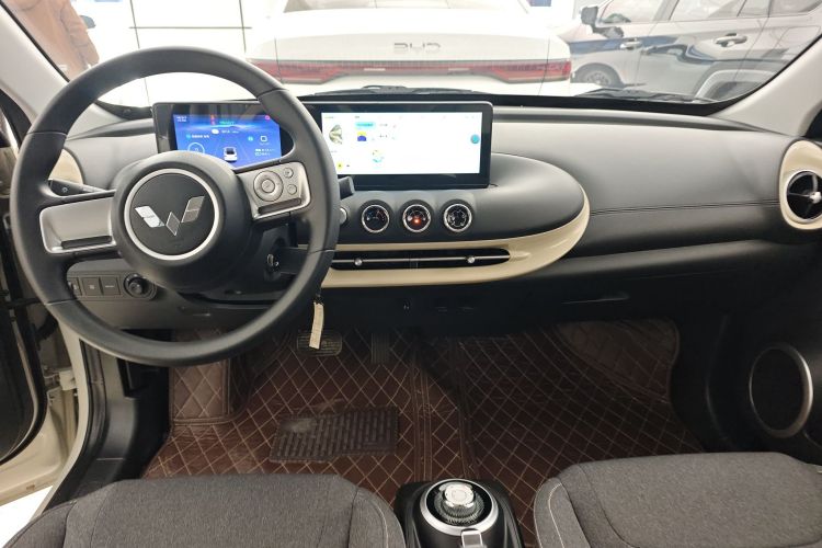 五菱汽车 五菱缤果 2023款 333km 快享款中控内饰7002