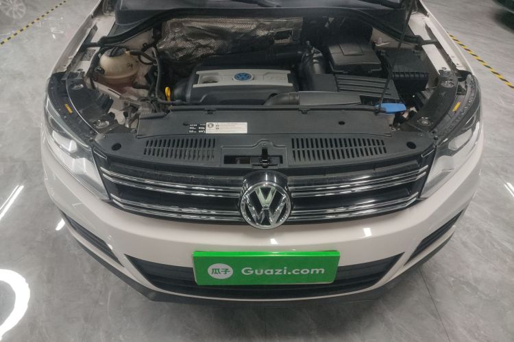 大众 途观 2017款 300TSI 自动两驱丝绸之路风尚版机舱底盘24