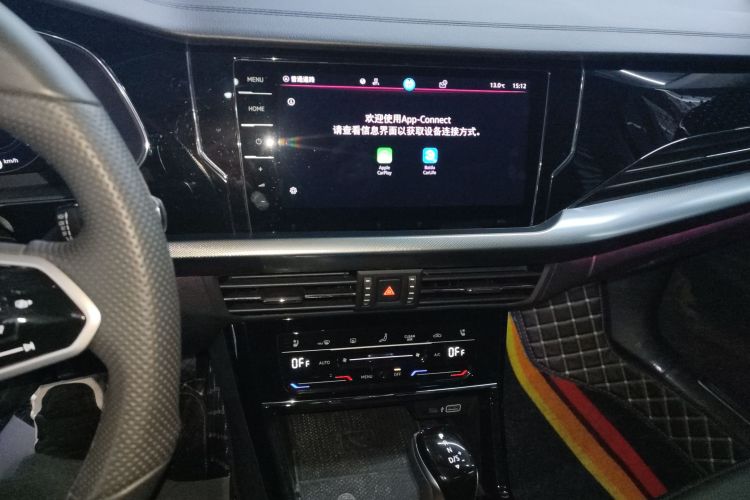 大众 帕萨特 2023款 380TSI 豪华版中控内饰16