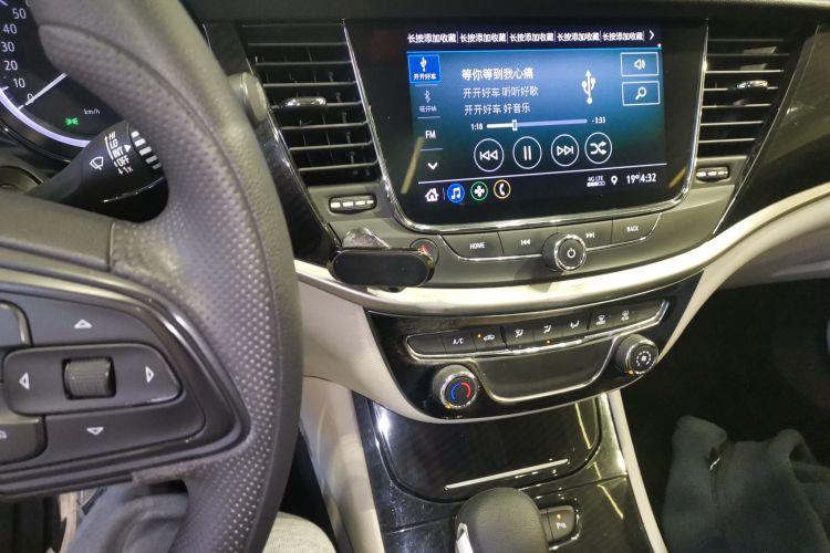 别克 威朗 2020款 15T 自动进取型中控内饰16
