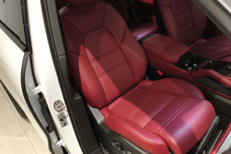 保时捷 2024款 Cayenne 3.0T局部细节41