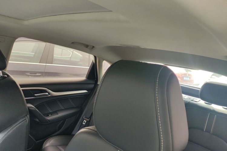 名爵 MG6 2019款 20T 自动运动版中控内饰22