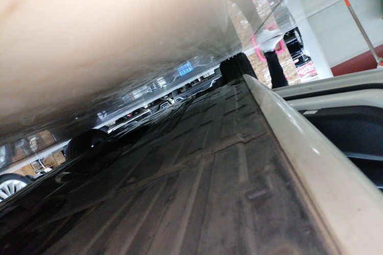 宝马3系 2017款 320Li M运动型机舱底盘29