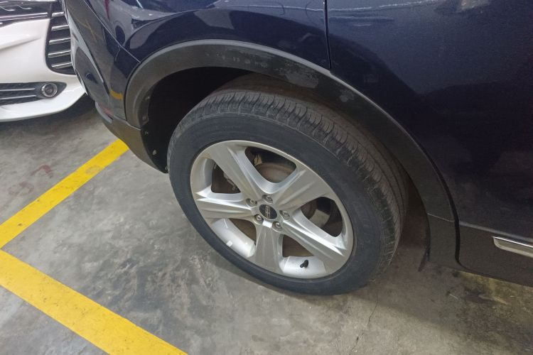 林肯MKC 2017款 2.0T 两驱尊享版车身外观6008