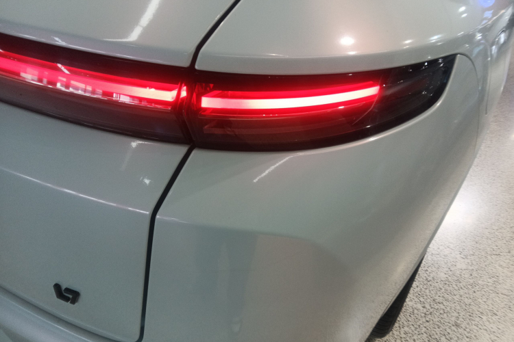 理想汽车 理想L7 2023款 Pro车身外观9