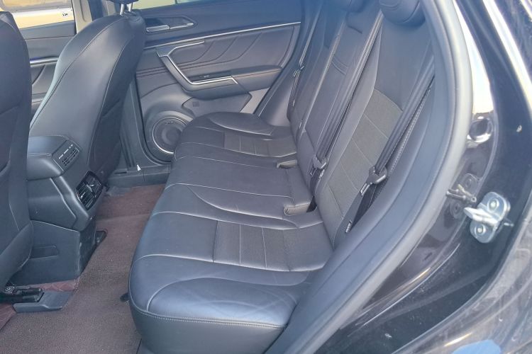 魏牌 VV5 2017款 2.0T 旗舰型中控内饰21