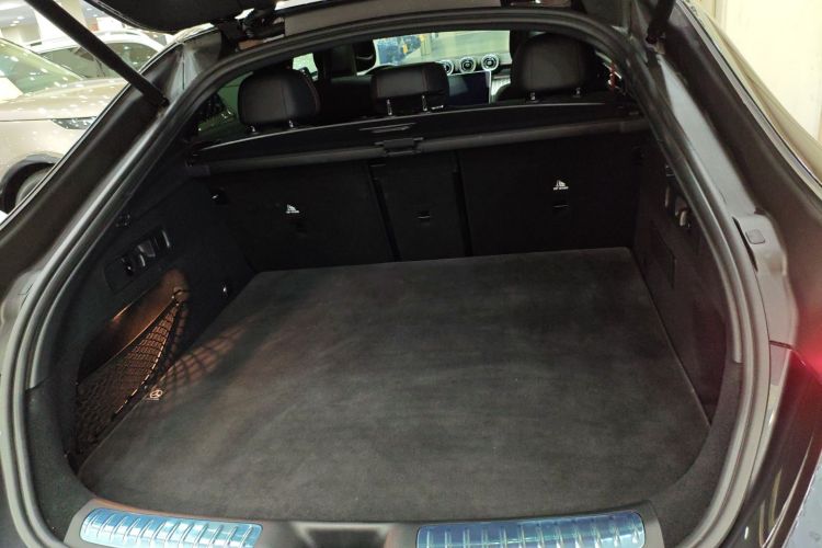 奔驰GLC轿跑 AMG 2024款 AMG GLC 43 4MATIC 轿跑SUV机舱底盘23