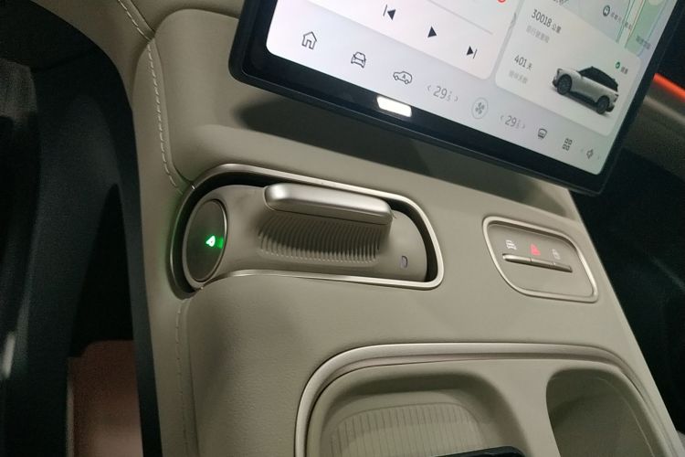 蔚来ES6 2024款 75kWh局部细节18