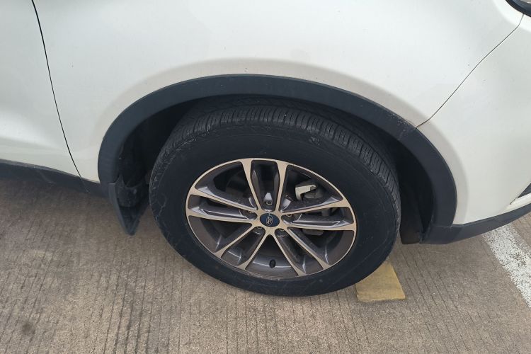 福特 领界 2019款 EcoBoost 145 CVT铂领型 国VI车身外观10