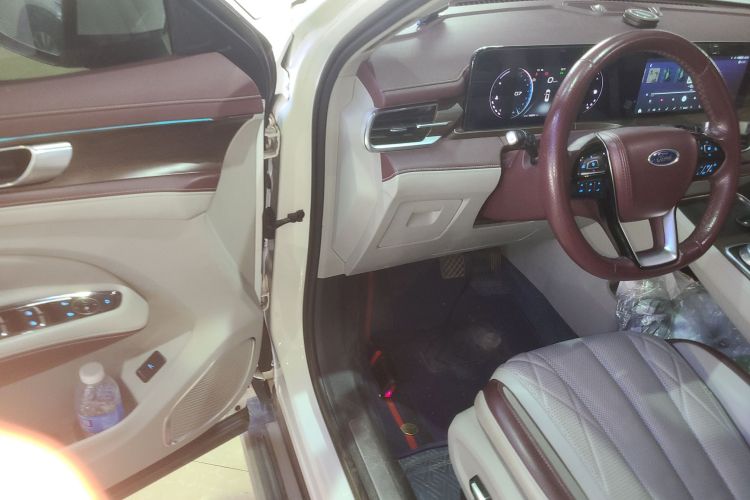 福特 领裕 2021款 EcoBoost 225 尊领型 6座中控内饰20