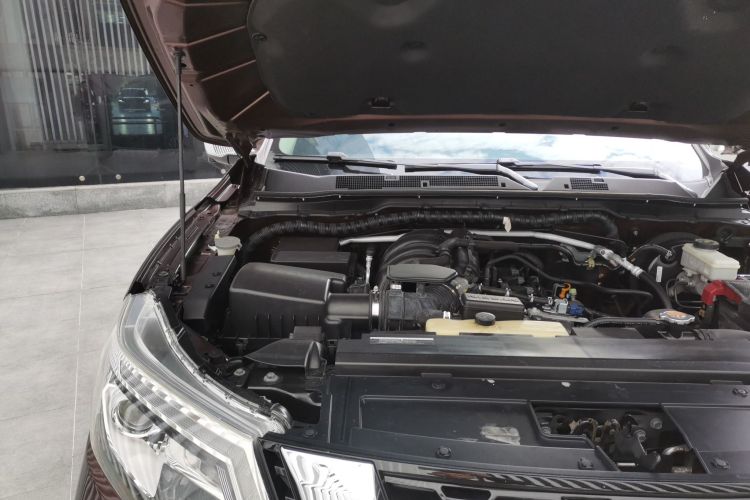 日产 途达 2018款 2.5L 自动两驱智享版机舱底盘25