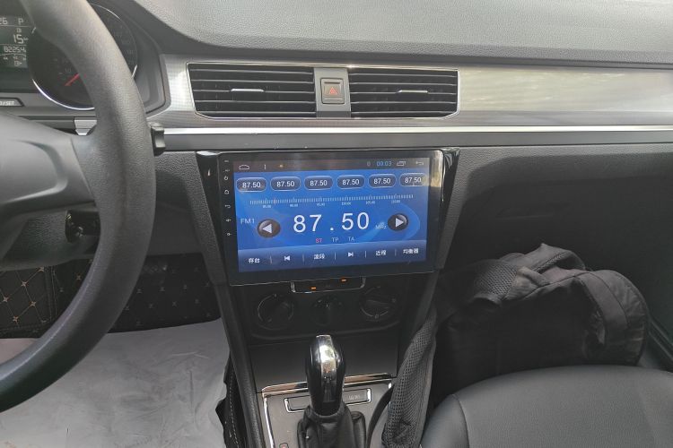 大众 宝来 2018款 1.5L 自动时尚型中控内饰16