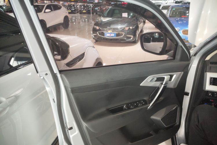 吉利汽车 博越 2016款 1.8TD 自动智联型中控内饰7007